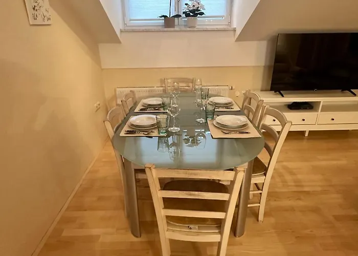 Izba Snovik * Laze v Tuhinju