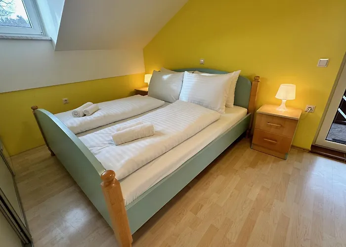 Izba Snovik Laze v Tuhinju